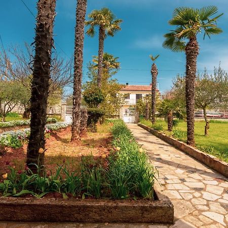 Apartment Villa Olga Porec Bagian luar foto