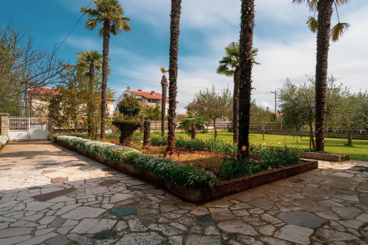 Apartment Villa Olga Porec Bagian luar foto