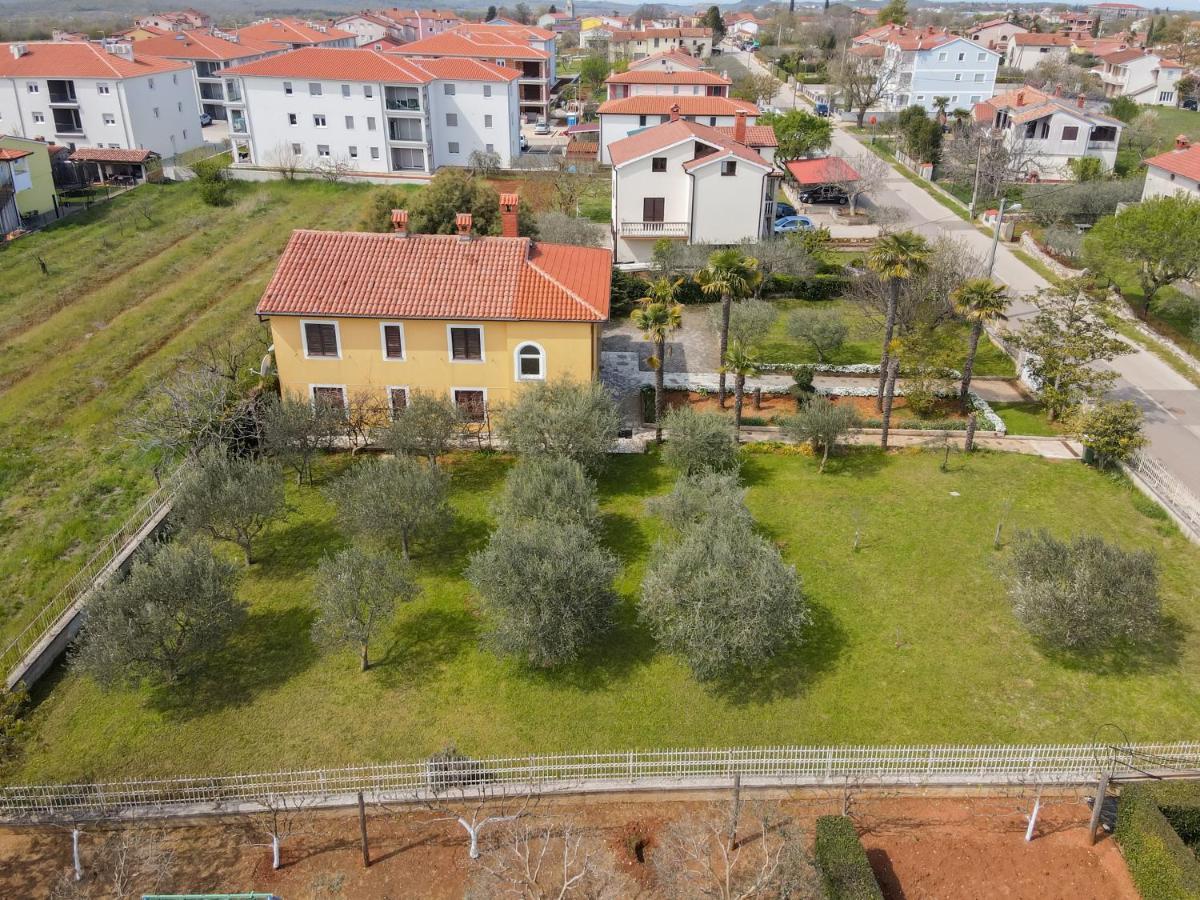 Apartment Villa Olga Porec Bagian luar foto