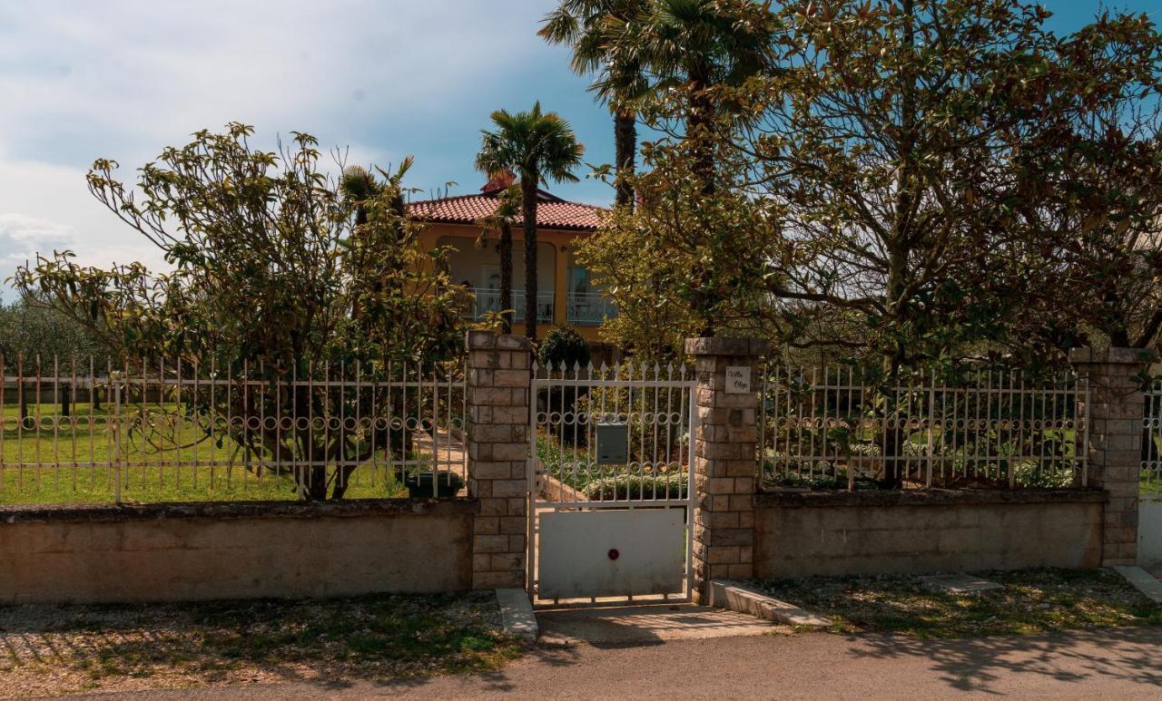 Apartment Villa Olga Porec Bagian luar foto