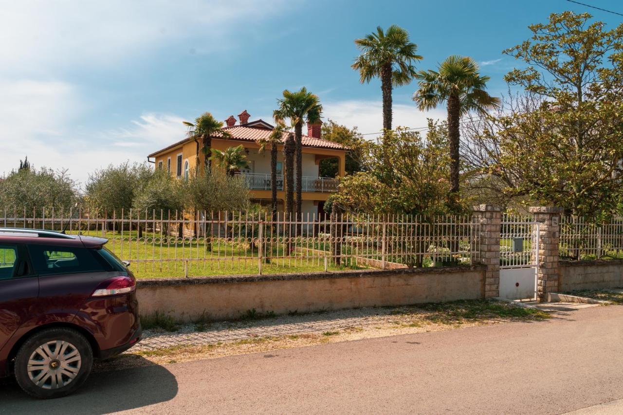 Apartment Villa Olga Porec Bagian luar foto